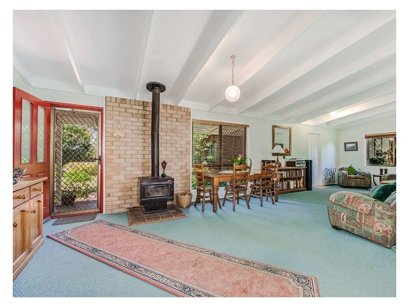 17 Ensbey Road, Flaxton QLD 4560