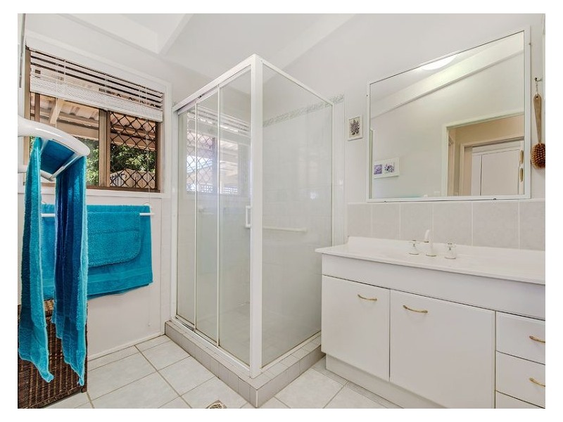 17 Ensbey Road, Flaxton QLD 4560