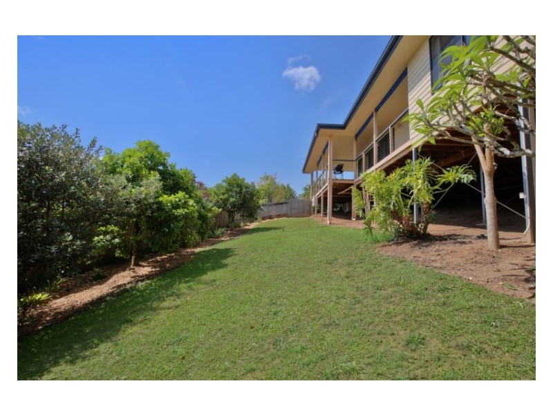 2 Holyn Close, Woombye QLD 4559