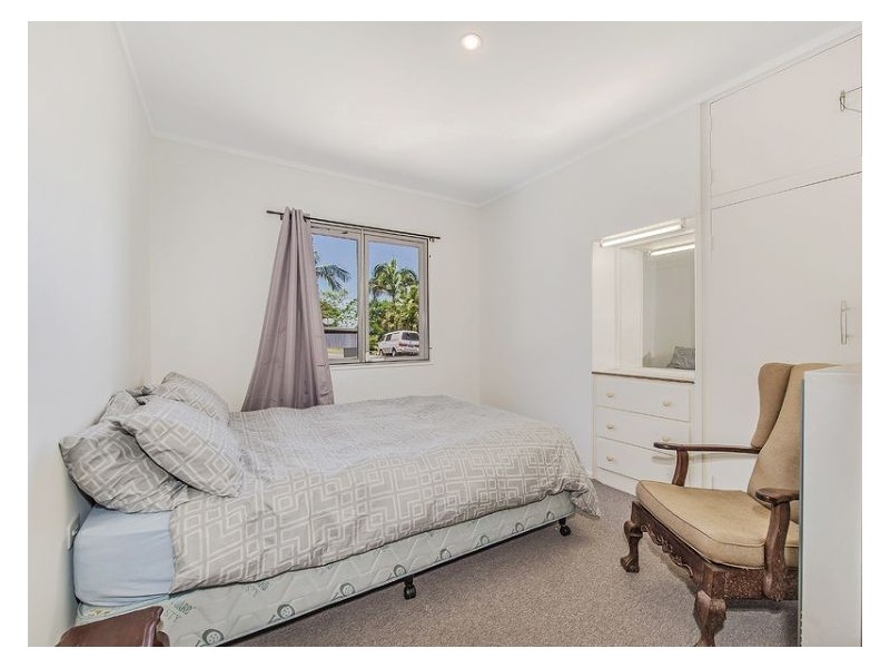 2 Erbacher Road, Nambour QLD 4560