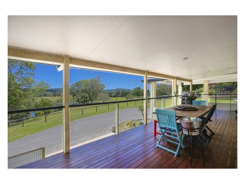 285 Petrie Creek Road, Rosemount QLD 4560