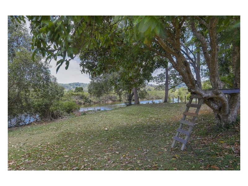 285 Petrie Creek Road, Rosemount QLD 4560