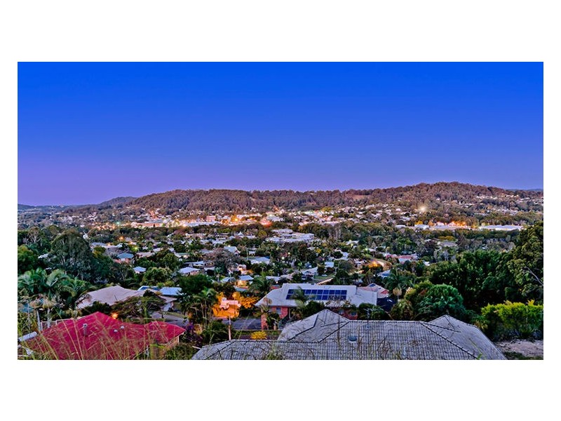 11 Pearl Parade, Nambour QLD 4560