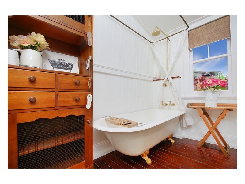 11 George Street, Nambour QLD 4560