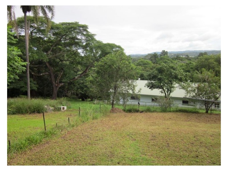 27 Blackall Terrace, Nambour QLD 4560