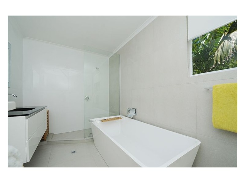 27 Bonney Street, Nambour QLD 4560