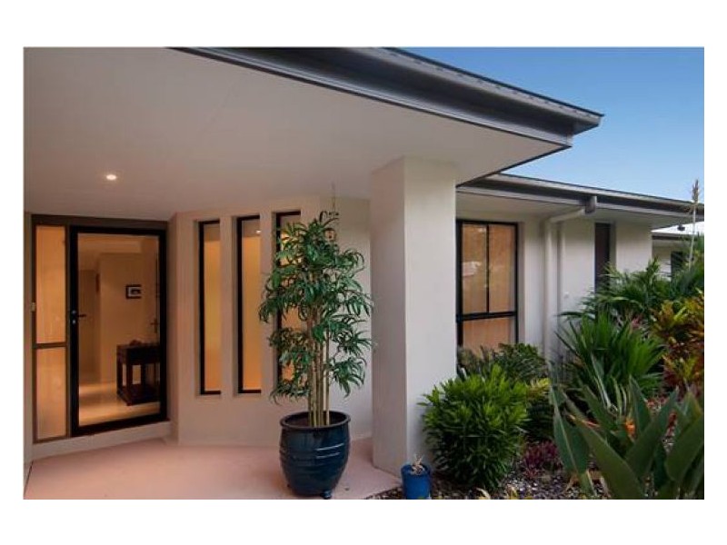 10 Yellow Cedar Place, Palmwoods QLD 4555