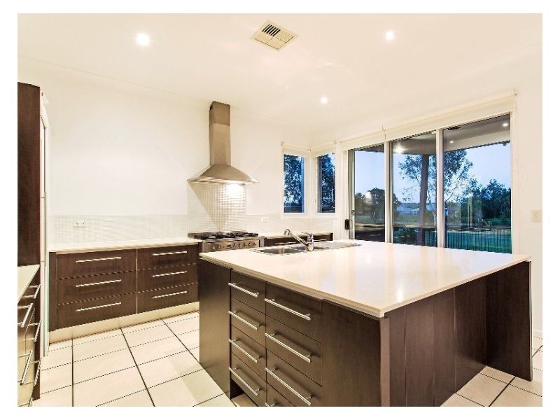 19 Regal Crescent, Sippy Downs QLD 4556