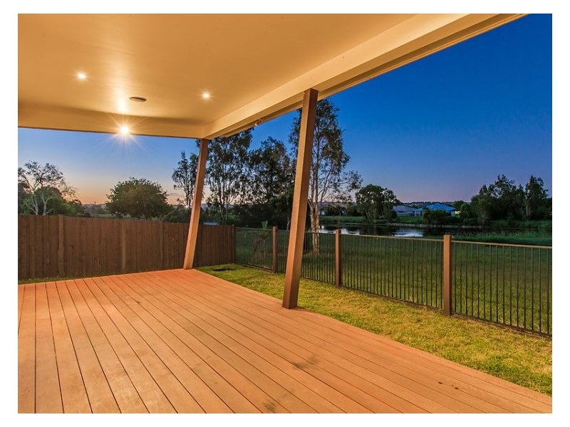 19 Regal Crescent, Sippy Downs QLD 4556