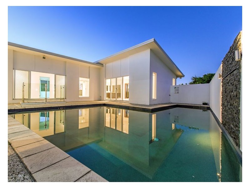 19 Regal Crescent, Sippy Downs QLD 4556