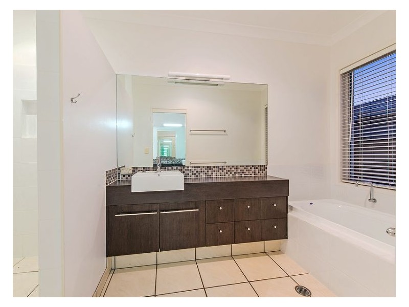 19 Regal Crescent, Sippy Downs QLD 4556