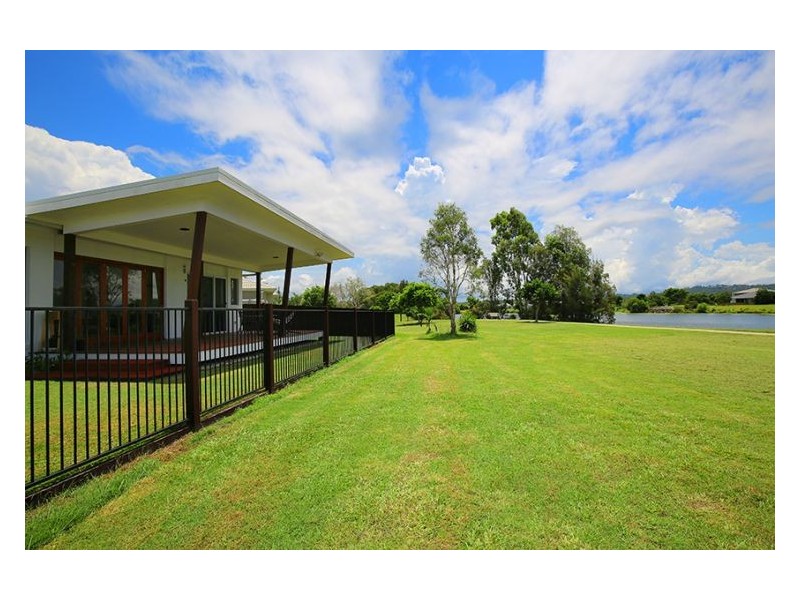 19 Regal Crescent, Sippy Downs QLD 4556
