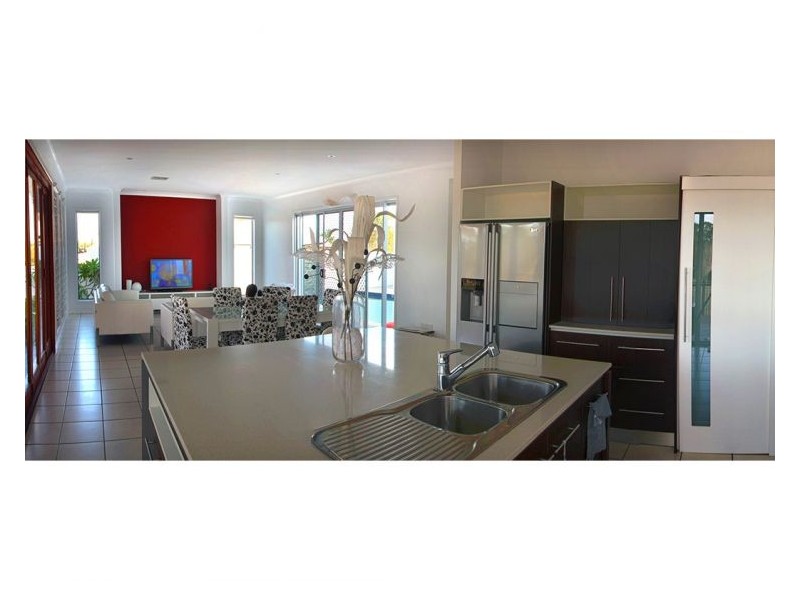 19 Regal Crescent, Sippy Downs QLD 4556