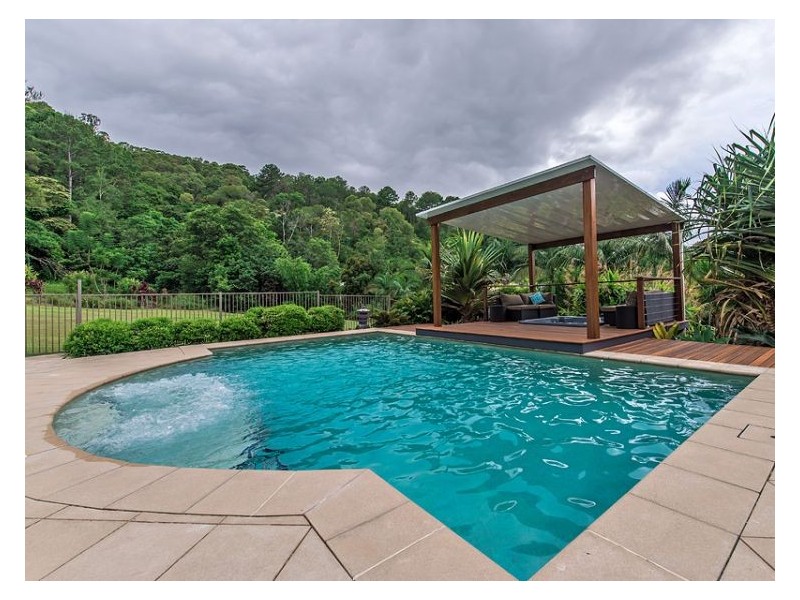 4 Warrener Place, Maroochy River QLD 4561