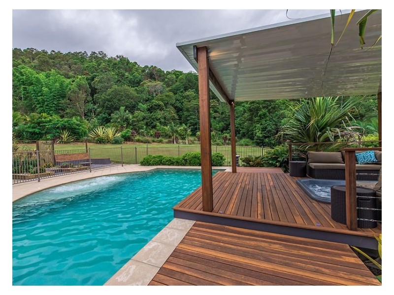 4 Warrener Place, Maroochy River QLD 4561