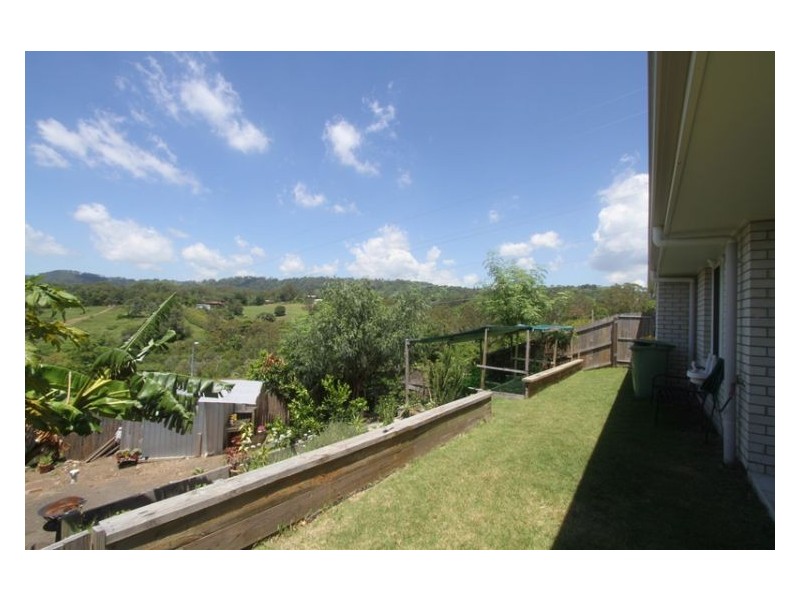 2 Moss Day Place, Burnside QLD 4560