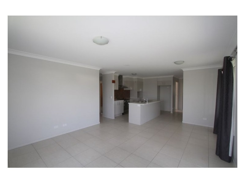2 Moss Day Place, Burnside QLD 4560