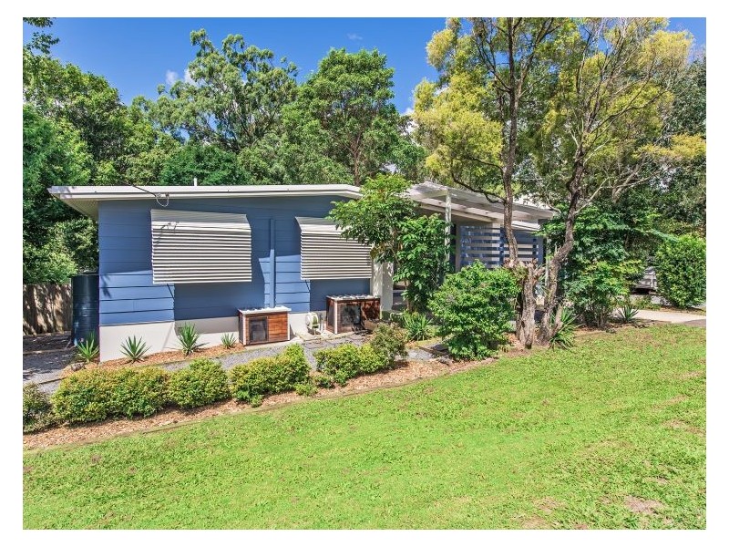 39 Hillcrest Avenue, Nambour QLD 4560