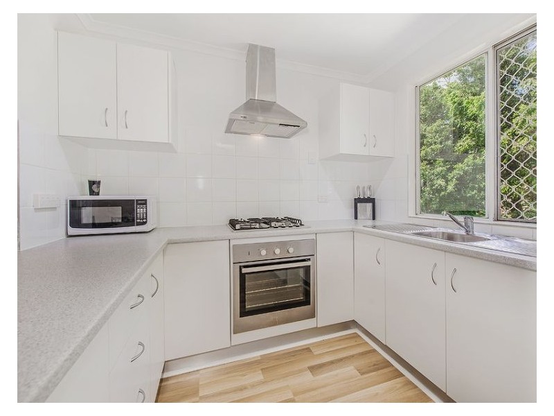 39 Hillcrest Avenue, Nambour QLD 4560