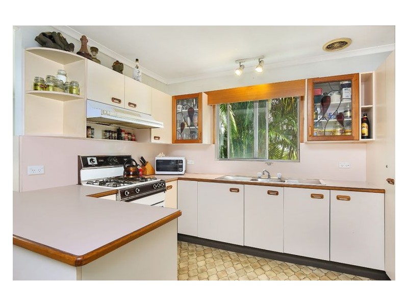 3 Crescent Drive, Nambour QLD 4560