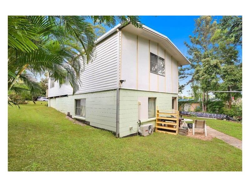 3 Crescent Drive, Nambour QLD 4560