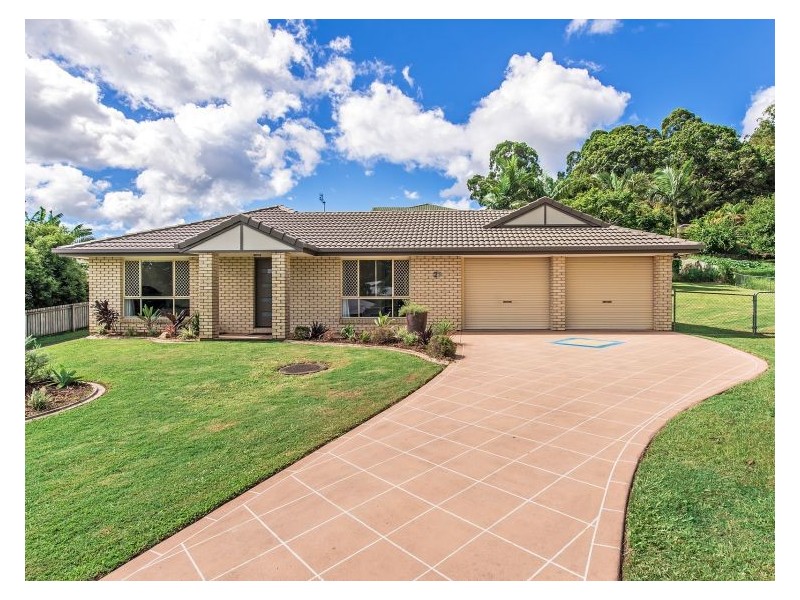 27 Kooralbyn Court, Nambour QLD 4560