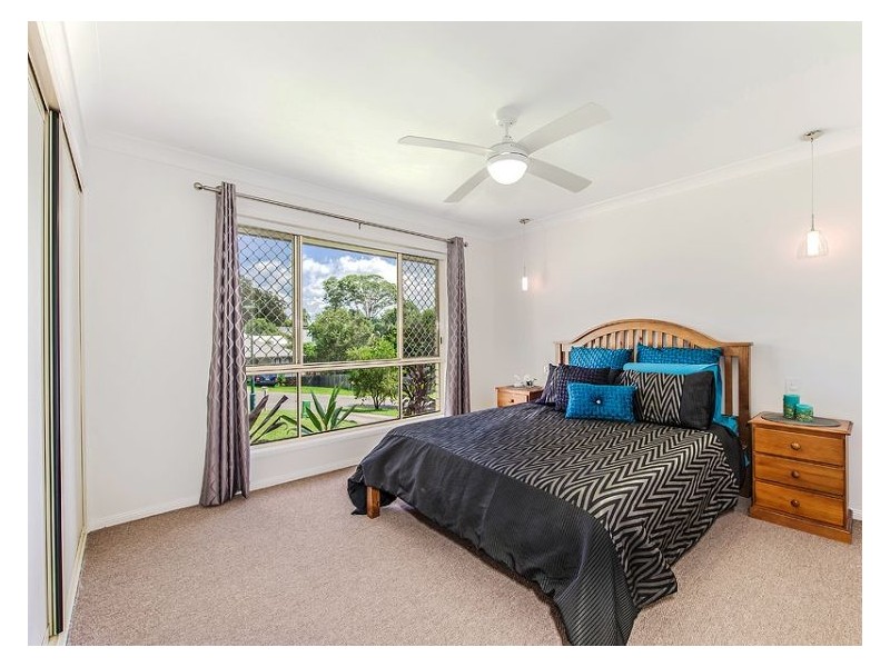 27 Kooralbyn Court, Nambour QLD 4560