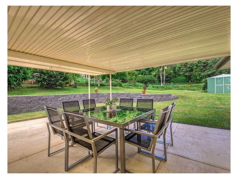 27 Kooralbyn Court, Nambour QLD 4560