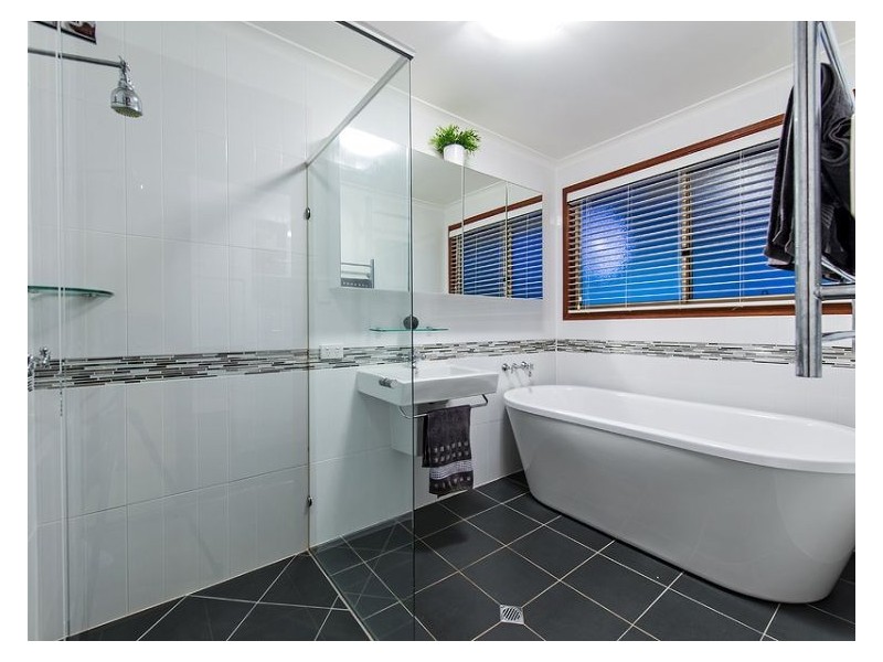 119 Jensen Rd, Ninderry QLD 4561