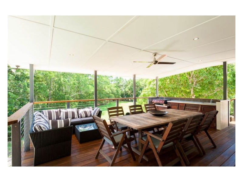 10 Harvey Court, Nambour QLD 4560