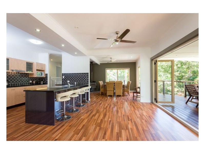 10 Harvey Court, Nambour QLD 4560