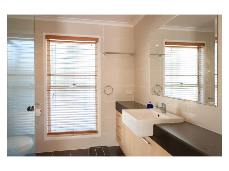 10 Harvey Court, Nambour QLD 4560