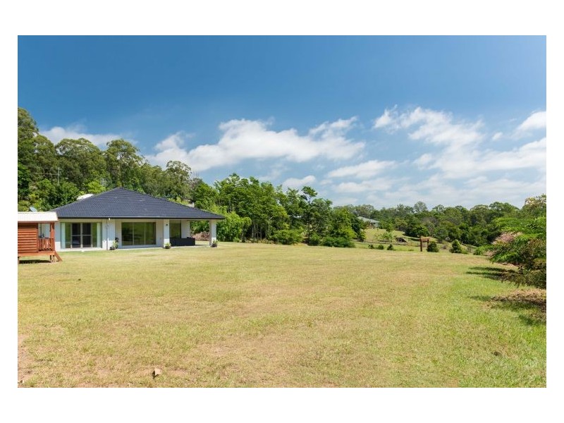51 Upper Rosemount Road, Rosemount QLD 4560