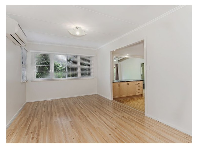 8 Rifle Range Road, Nambour QLD 4560