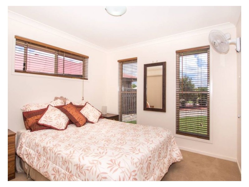13 Griffin Place, Coes Creek QLD 4560