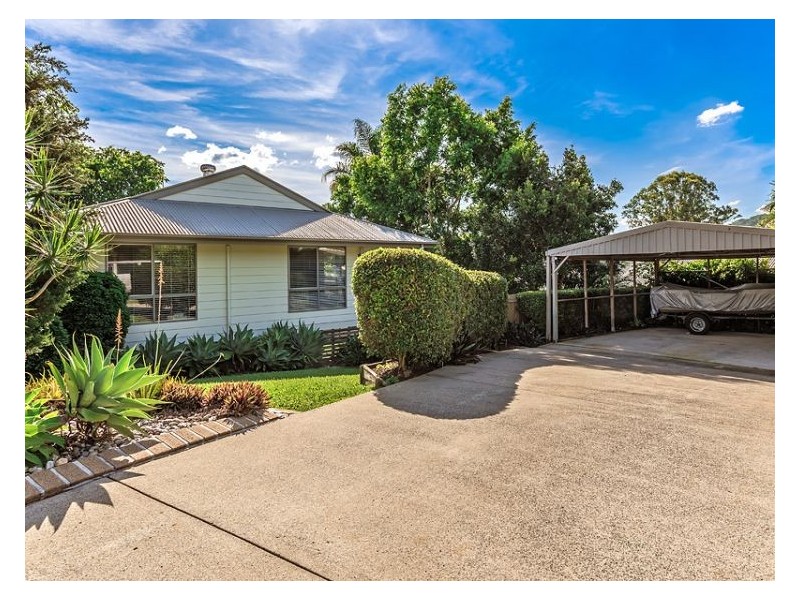 6 Benji Court, Nambour QLD 4560