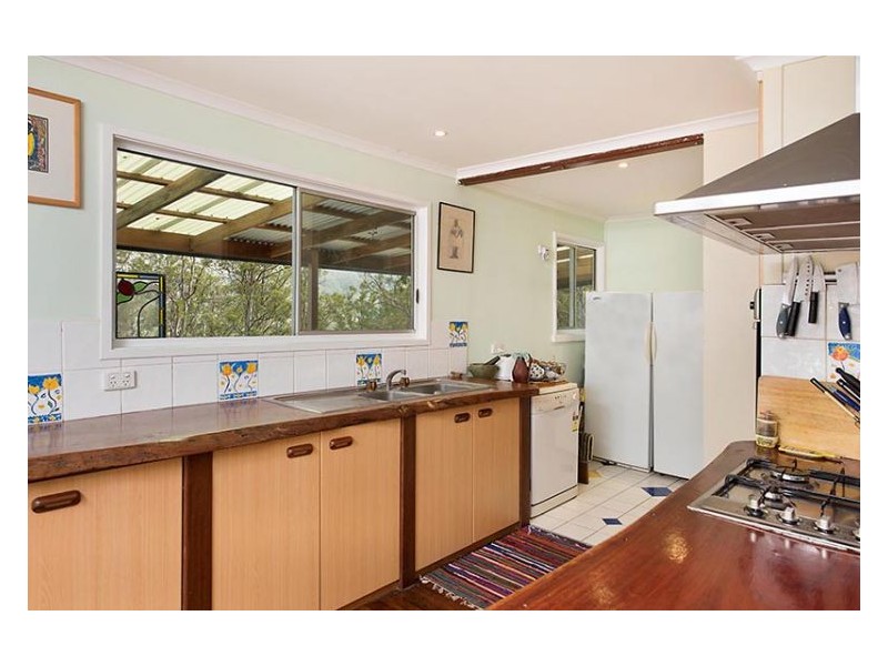 308 Hunchy Road, Hunchy QLD 4555