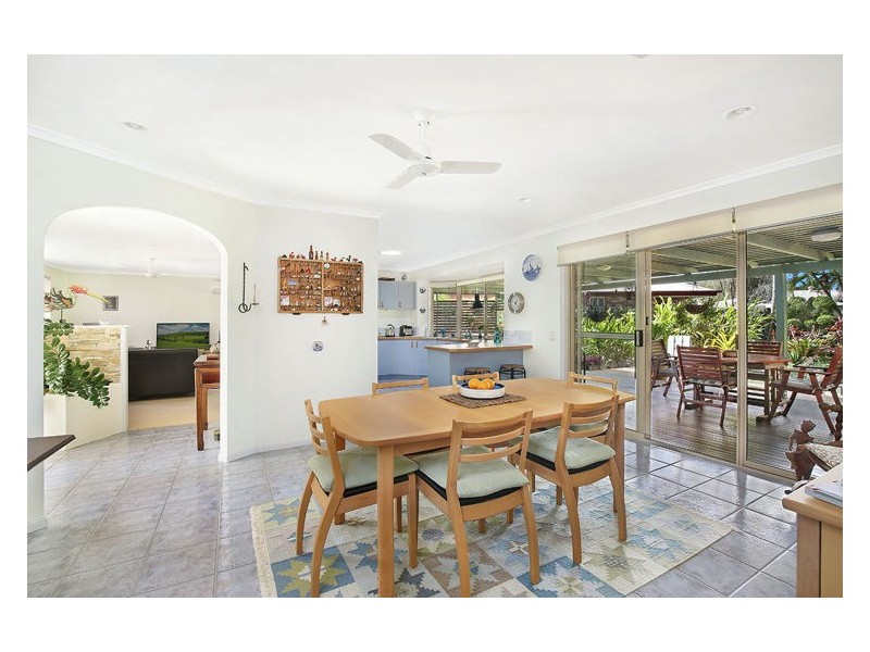 27 Ridgewood Street, Burnside QLD 4560