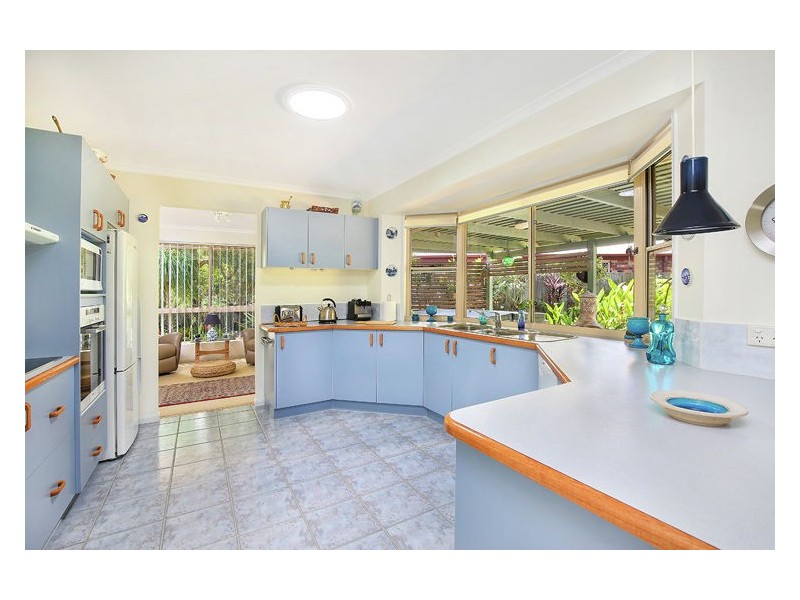 27 Ridgewood Street, Burnside QLD 4560
