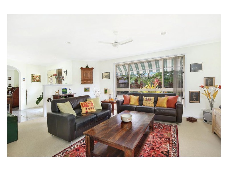 27 Ridgewood Street, Burnside QLD 4560