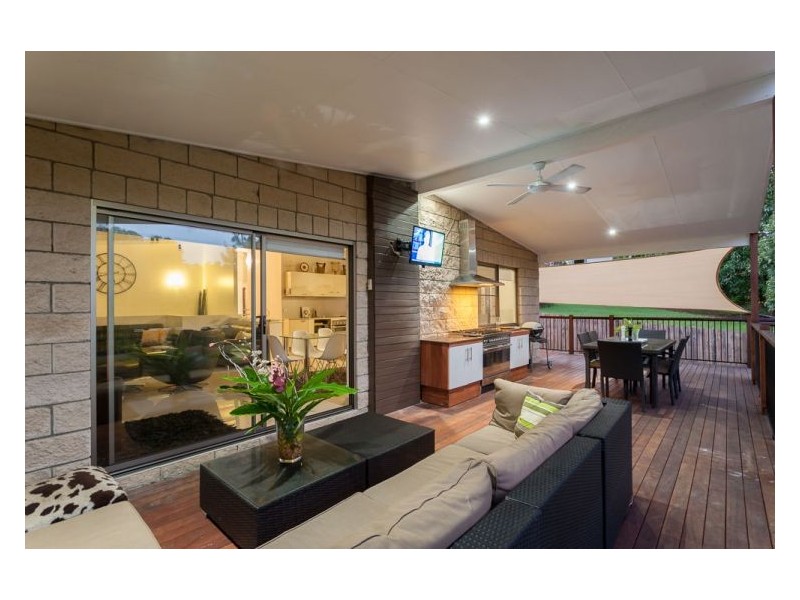 165 Blackall Range Road, West Woombye QLD 4559