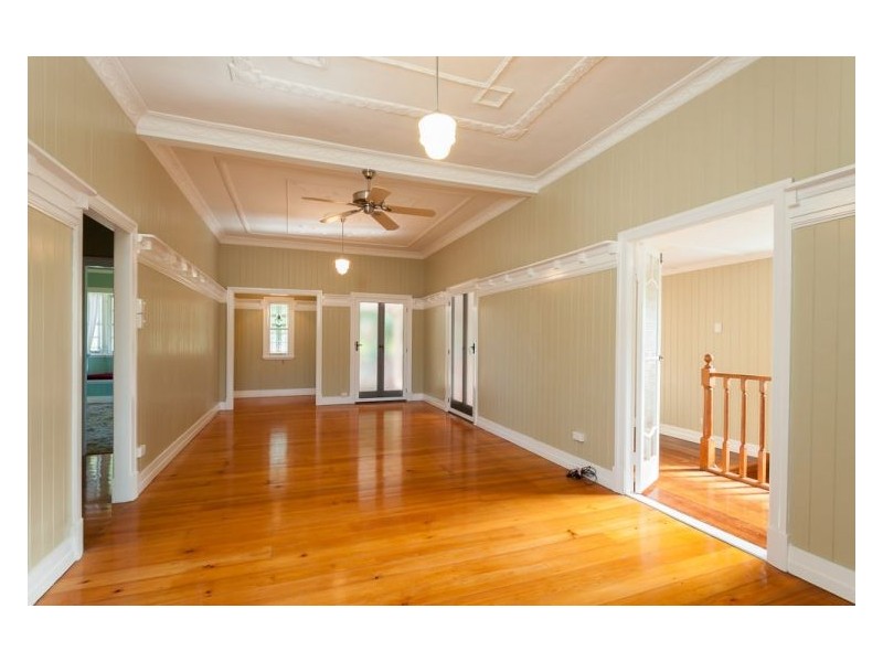 135 Panorama Drive, Nambour QLD 4560