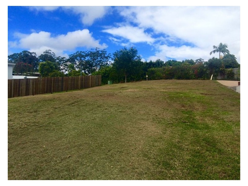 11 Garden Avenue, Palmwoods QLD 4555