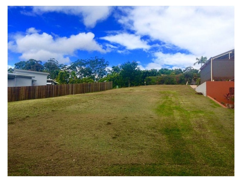 11 Garden Avenue, Palmwoods QLD 4555