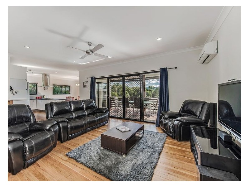 34 Huntingdale Drive, Nambour QLD 4560