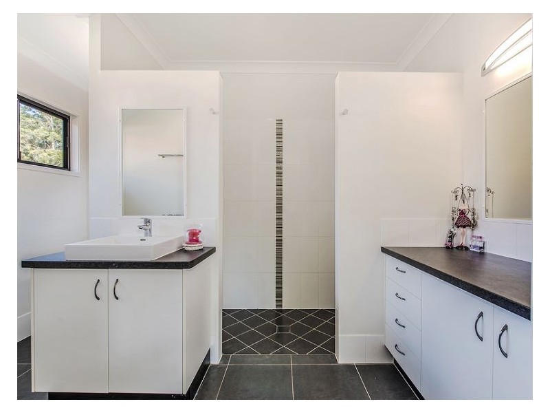 34 Huntingdale Drive, Nambour QLD 4560