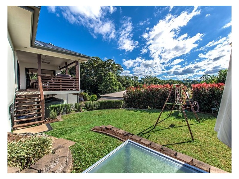 34 Huntingdale Drive, Nambour QLD 4560