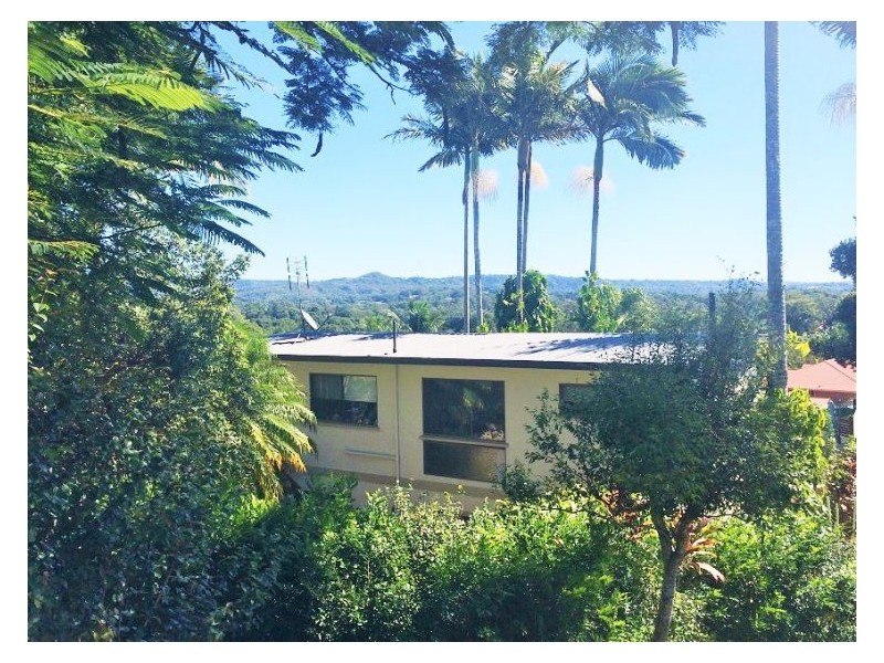 14 Junee Court, Woombye QLD 4559