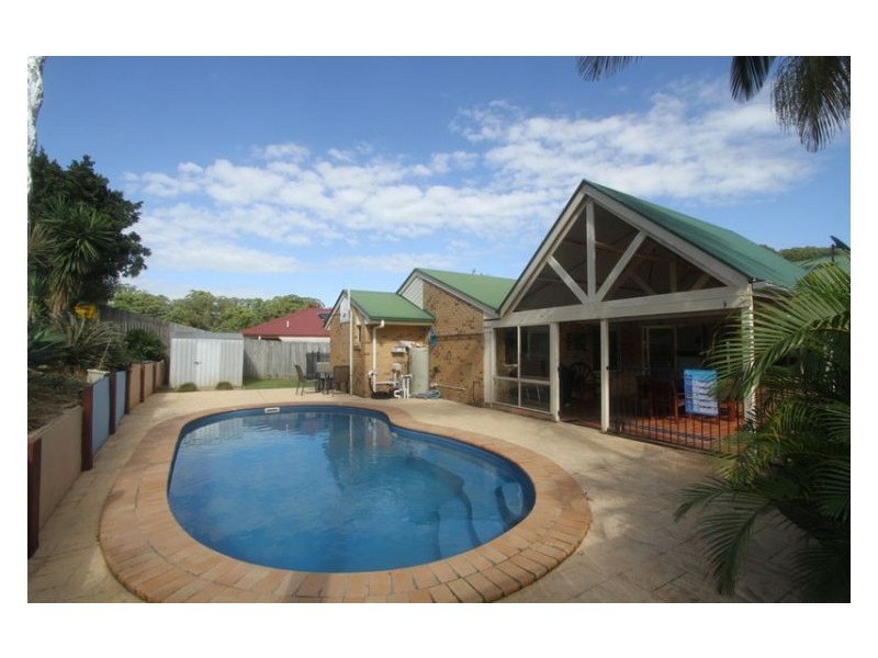 3 Bonnydoon Court, Nambour QLD 4560