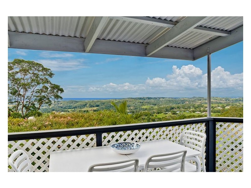 10 Lantana Lane, Mapleton QLD 4560